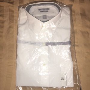 Van-Heusen Shirt New Fitted Poplin 15 1/2